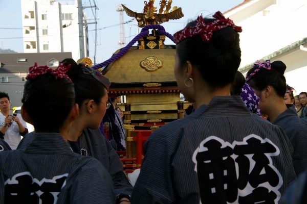 festival saké matsuri saijou dégustation voyage Hiroshima Japon danse tradition
