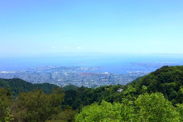 Japon tourisme Kobe Hyogo hôtel Kobe Rokko Geihinkan vue nature montagne