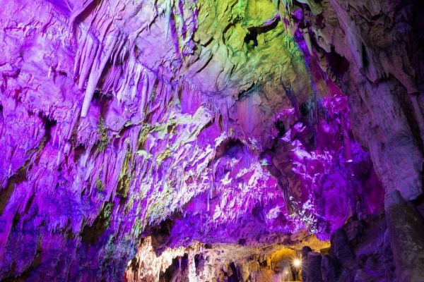 grotte calcaire makido okayama Japon voyage tourisme découverte pont traditionnel stalactites lumières illumination reflets