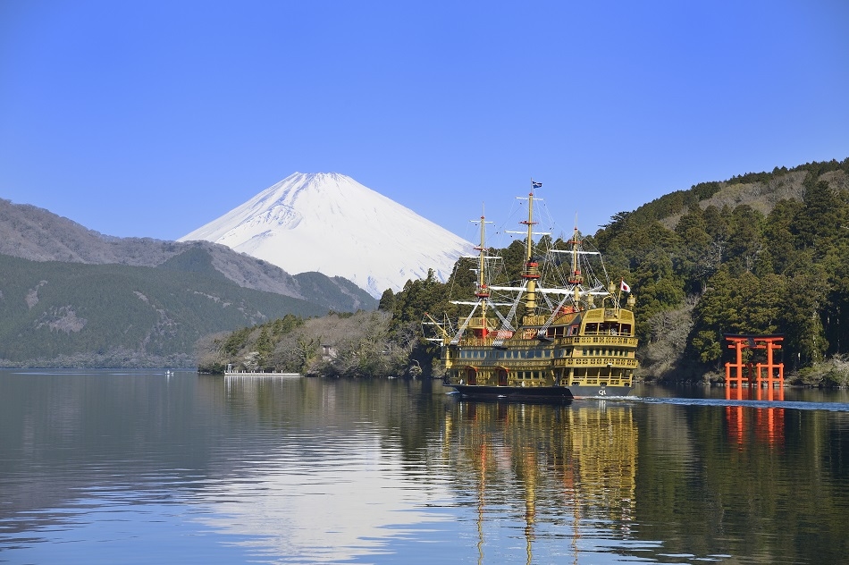 ☆ニューズレター用海賊船＆富士山２