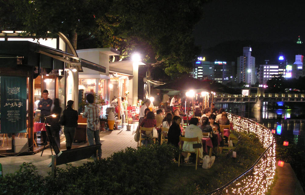 Wa Sakura - Japon - Hiroshima - Gourmet - Restauration - Huitre - Festival - Nuit