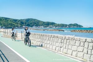 Cyclisme sur la route Munakata-Nogata et boucle de bord de mer Okagaki-cho